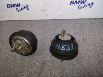 BMW 5 E34    SILENBLOK MOTORU  PRAVÝ